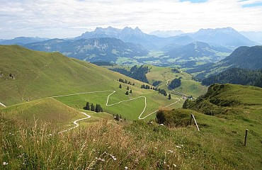 Unzählige Rad- und Mountainbikestrecken warten auf Euch!