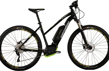 Spaß auf dem E-Bike in St. Johann in Tirol