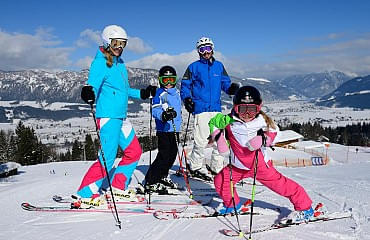 Auf die Skier fertig los!