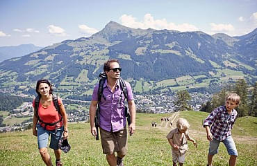 Sommerwanderung mit der Familie auf die Streif